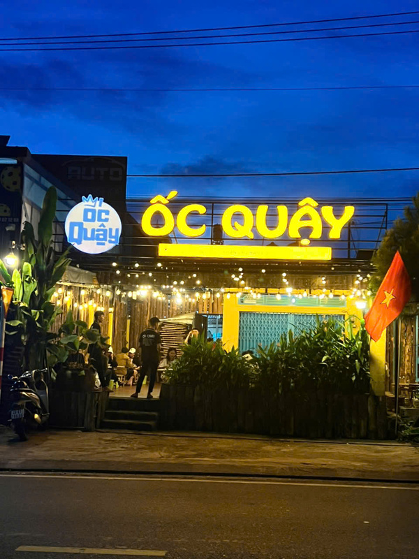 Bảng hiệu quảng cáo